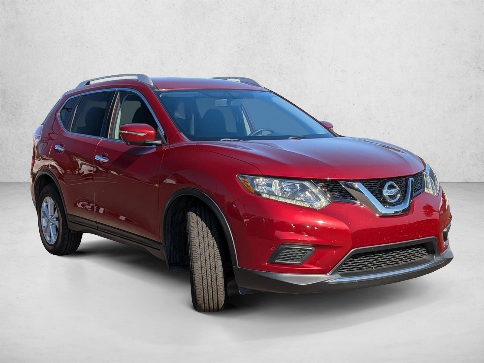 2015 Nissan Rogue SV photo 3