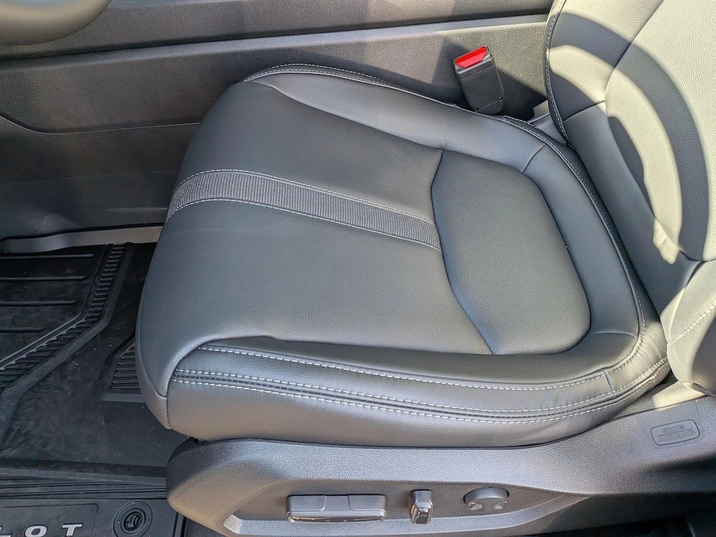 New 2025 Honda Pilot Touring SUV