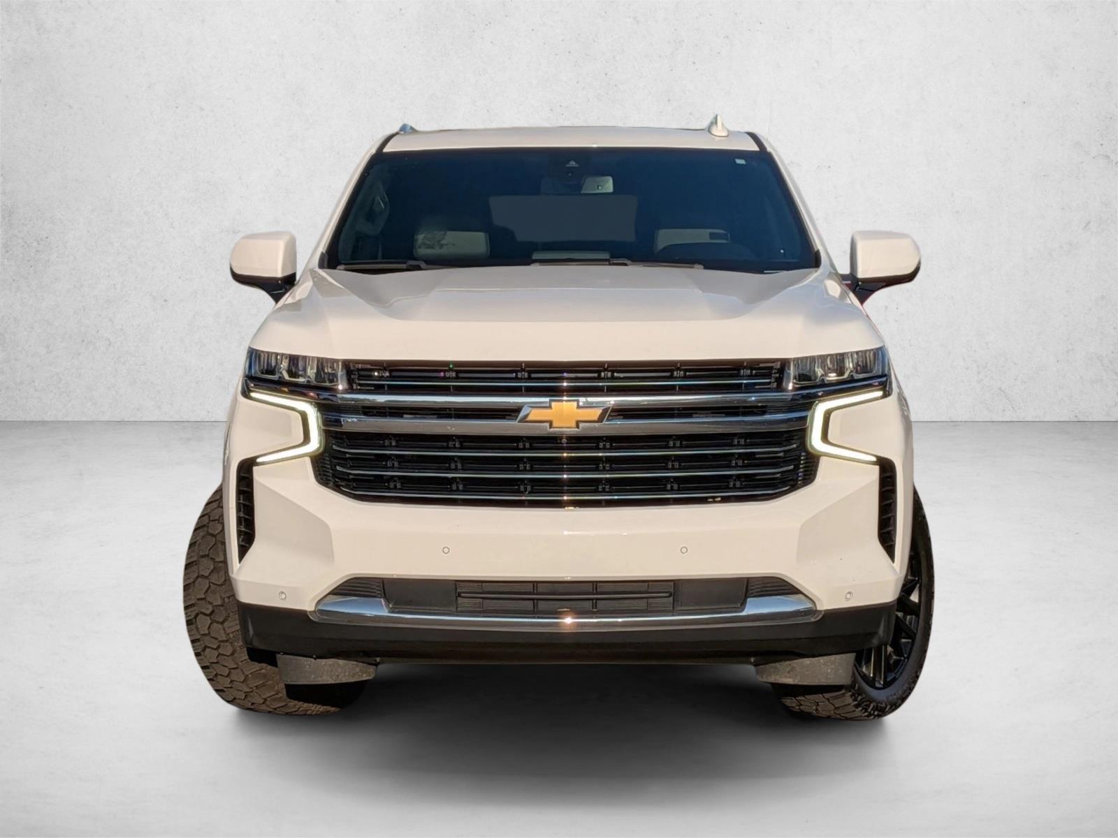2022 Chevrolet Tahoe LT photo 2