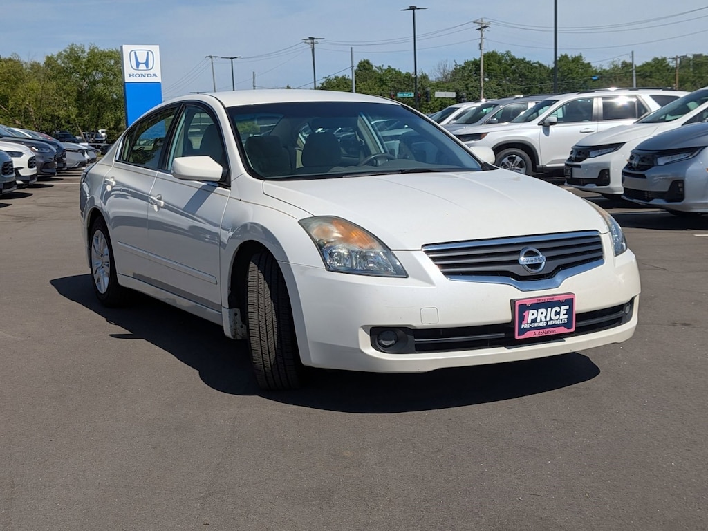 Used 2009 Nissan Altima 2.5 S Sedan