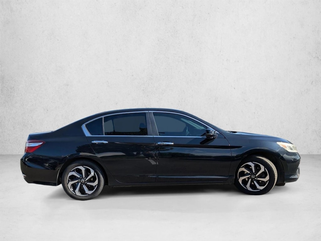 Used 2017 Honda Accord EX-L Sedan