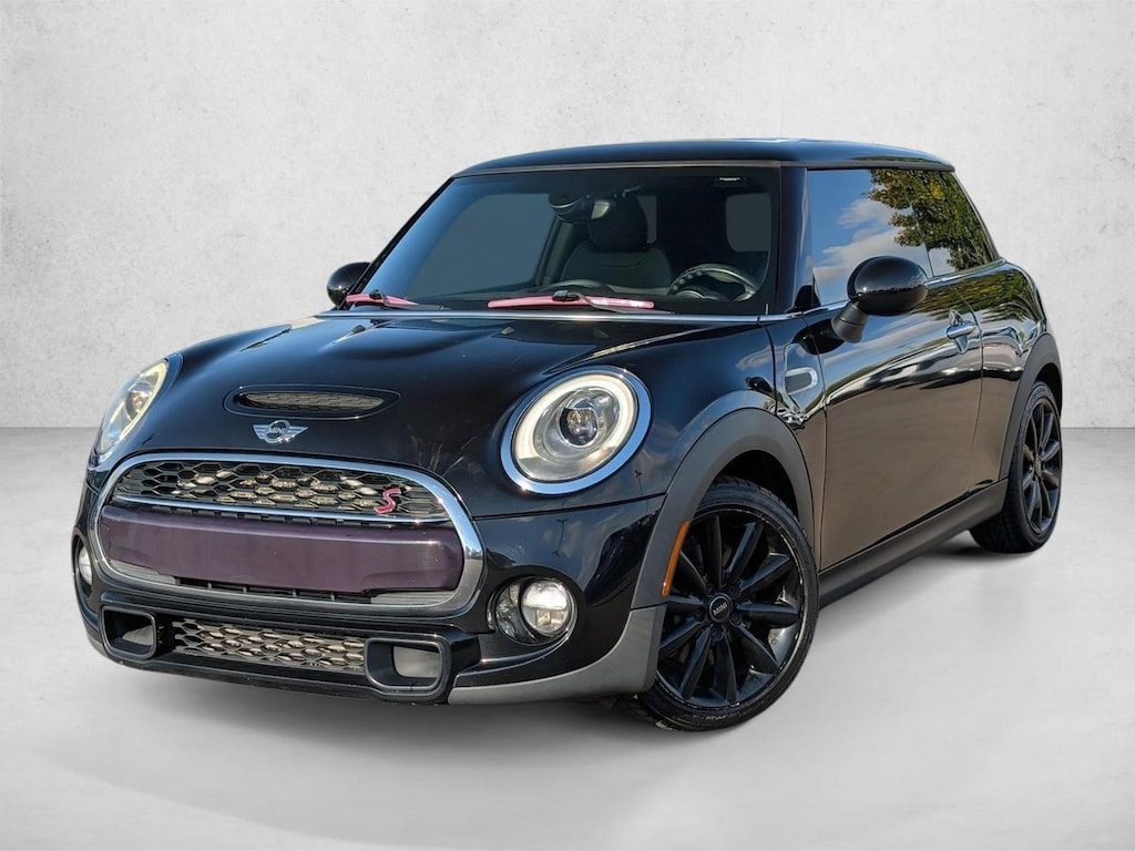 Used 2018 MINI Hardtop 2 Door Cooper S Hatchback