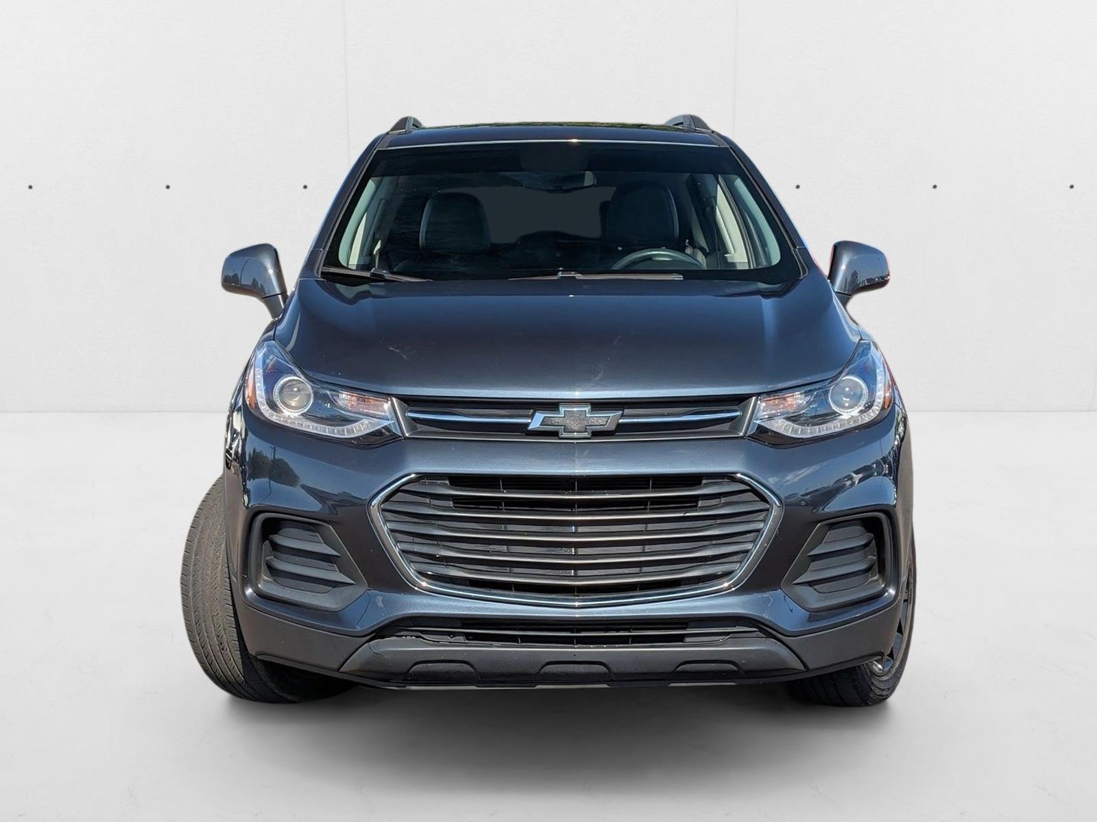 2021 Chevrolet Trax LT photo 2