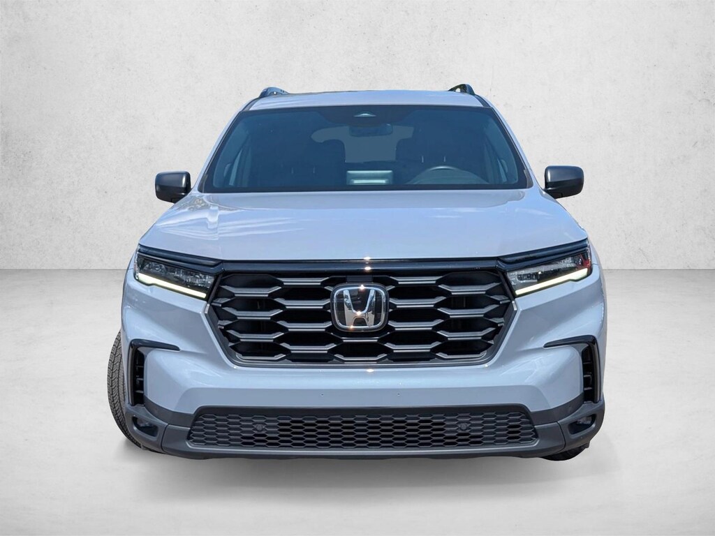 Certified 2025 Honda Pilot Sport SUV