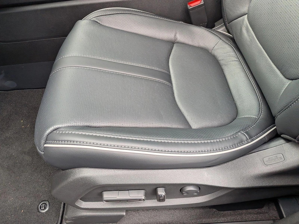 New 2025 Honda Pilot Elite SUV