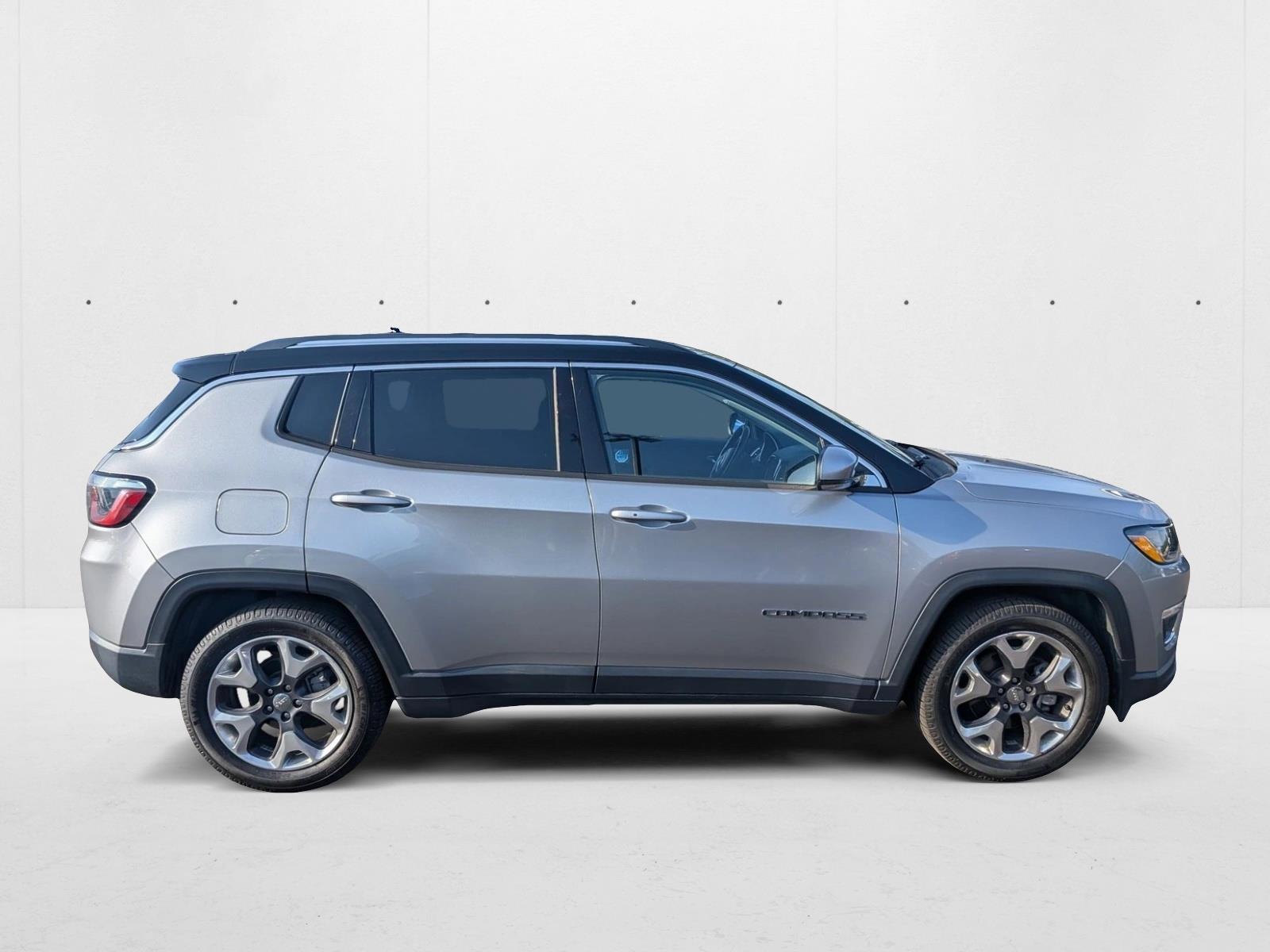 2020 Jeep Compass Limited photo 3