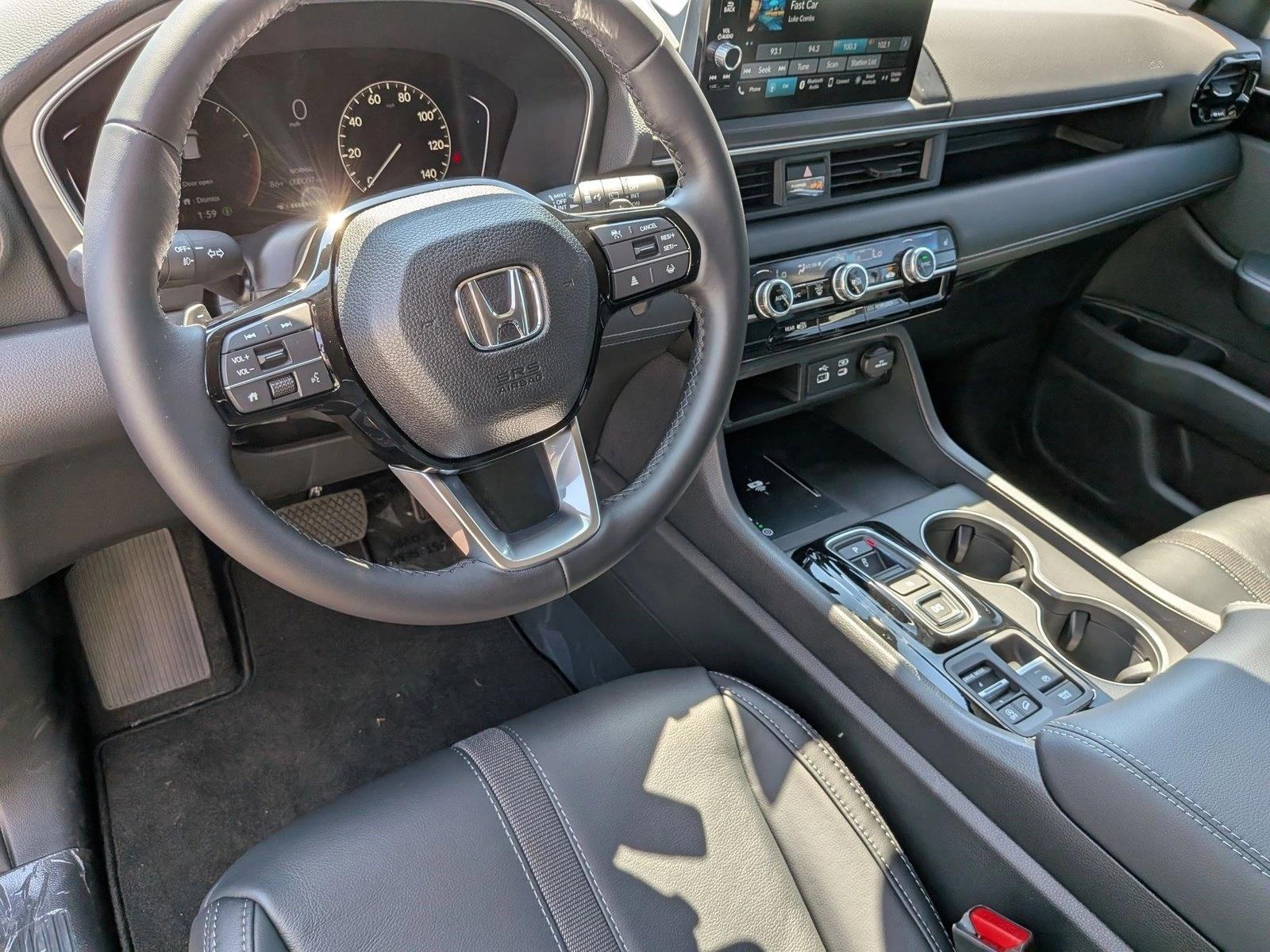 2025 Honda Pilot EX-L photo 3