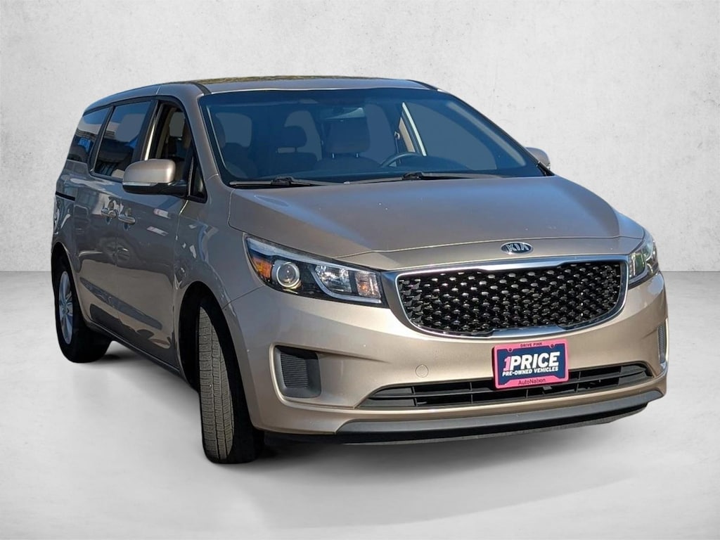 Used 2017 Kia Sedona LX Van Passenger Van