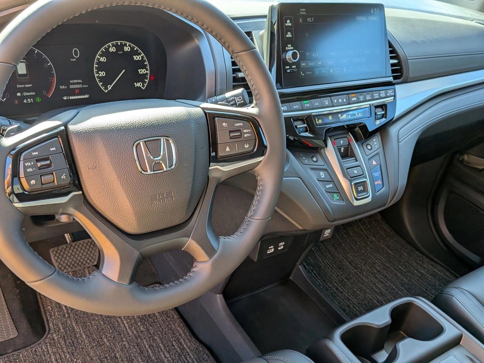 2026 Honda Odyssey EX-L photo 2
