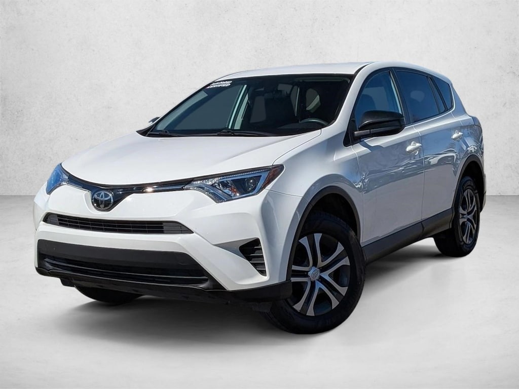 Used 2018 Toyota RAV4 LE SUV