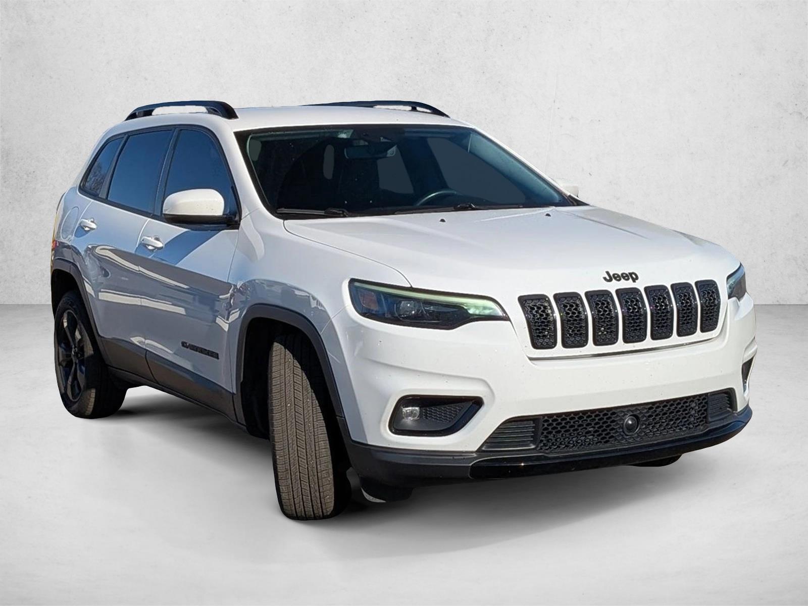 2021 Jeep Cherokee Latitude photo 2
