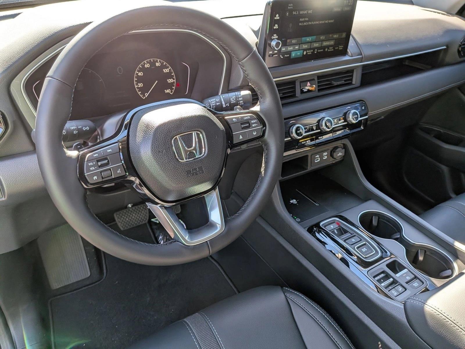 2025 Honda Pilot EX-L photo 2