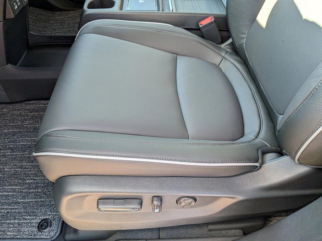 New 2026 Honda Odyssey Touring Van Passenger