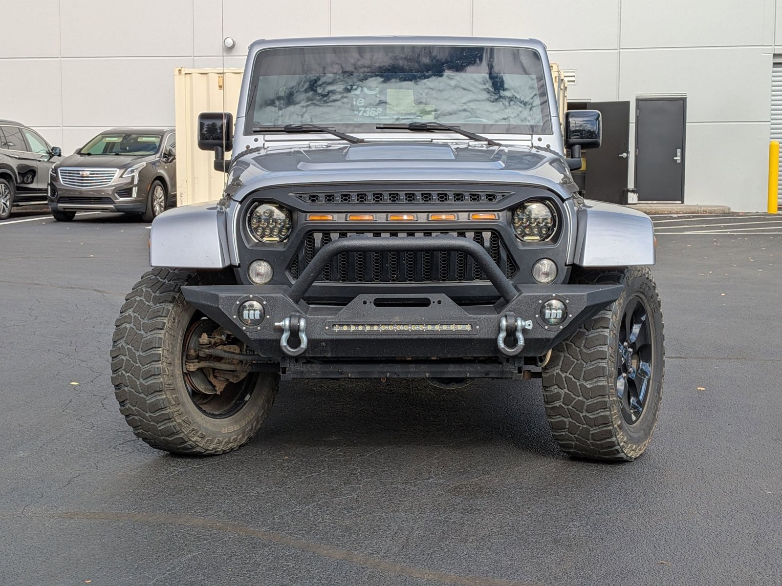 2015 Jeep Wrangler Unlimited Sahara photo 2