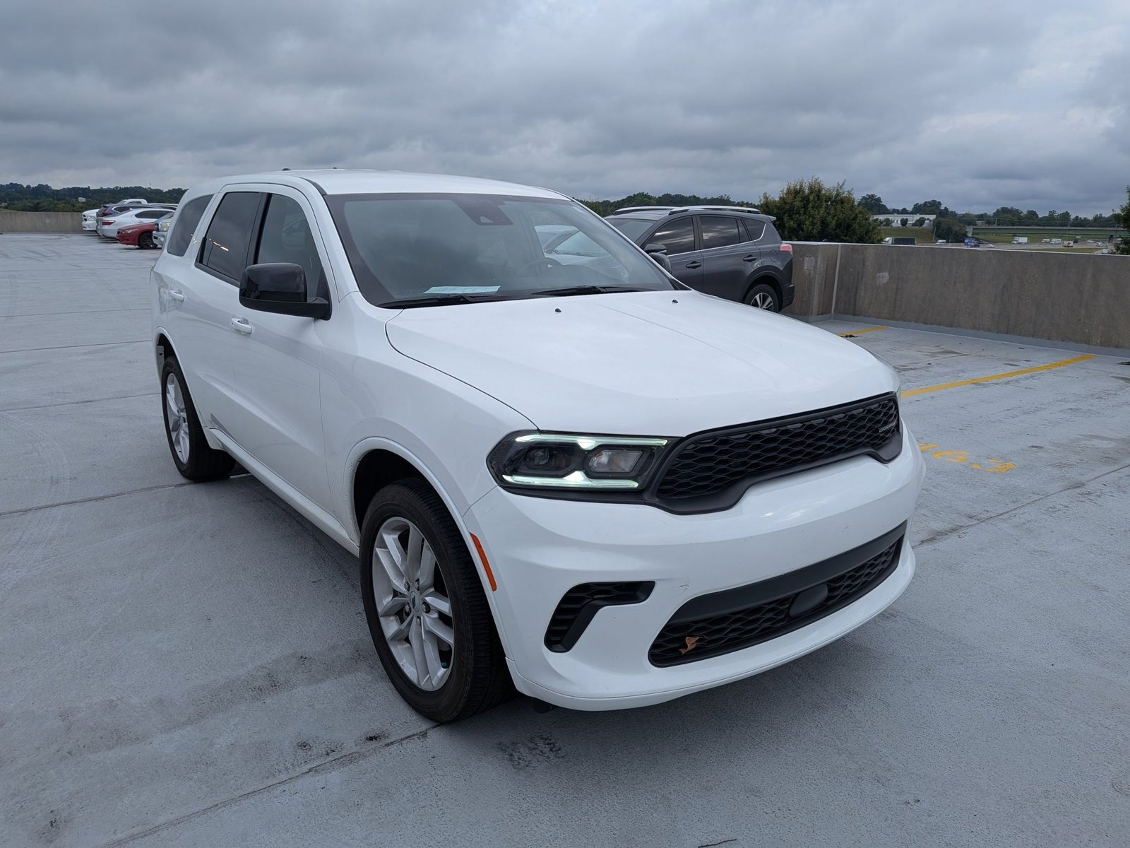 2023 Dodge Durango GT photo 3