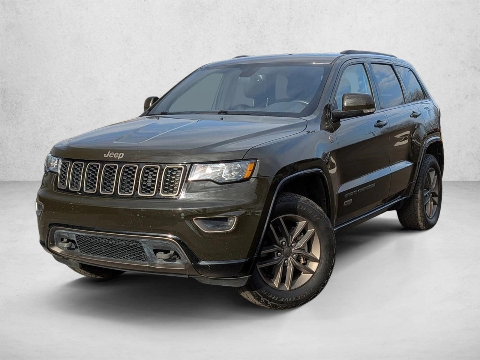 2016 Jeep Grand Cherokee Limited's photo