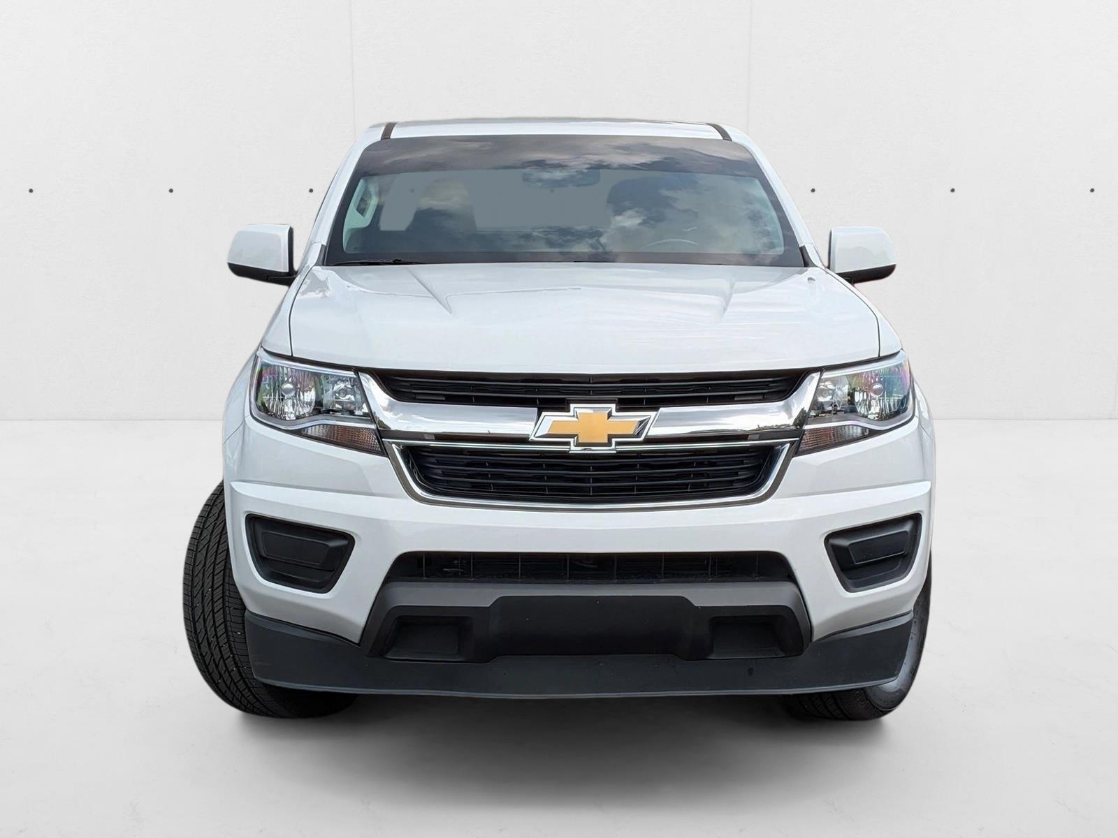 2019 Chevrolet Colorado LT photo 2