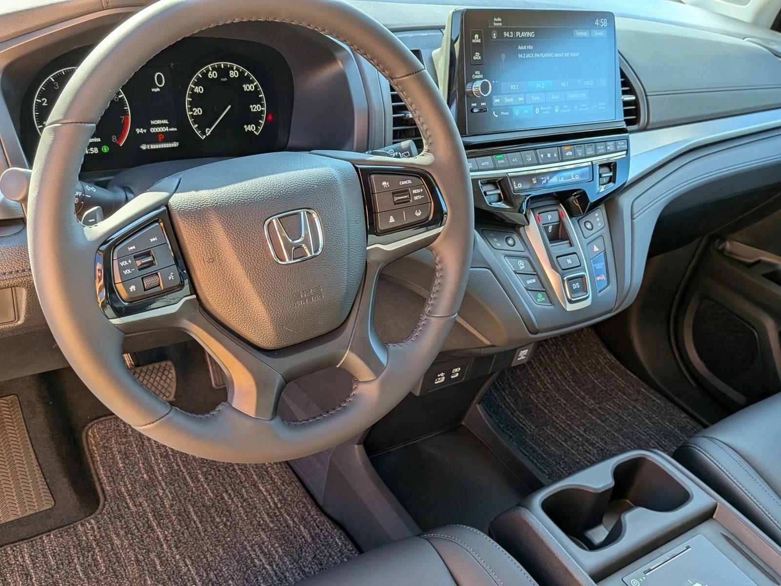 2026 Honda Odyssey EX-L photo 3