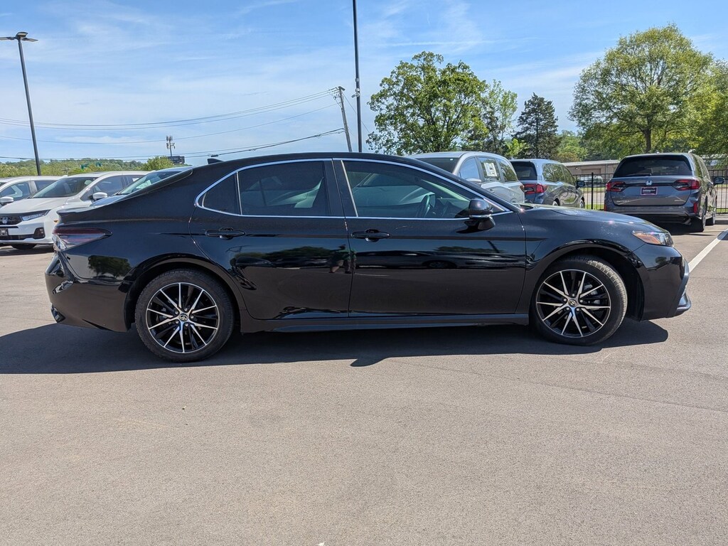 Used 2024 Toyota Camry SE Sedan