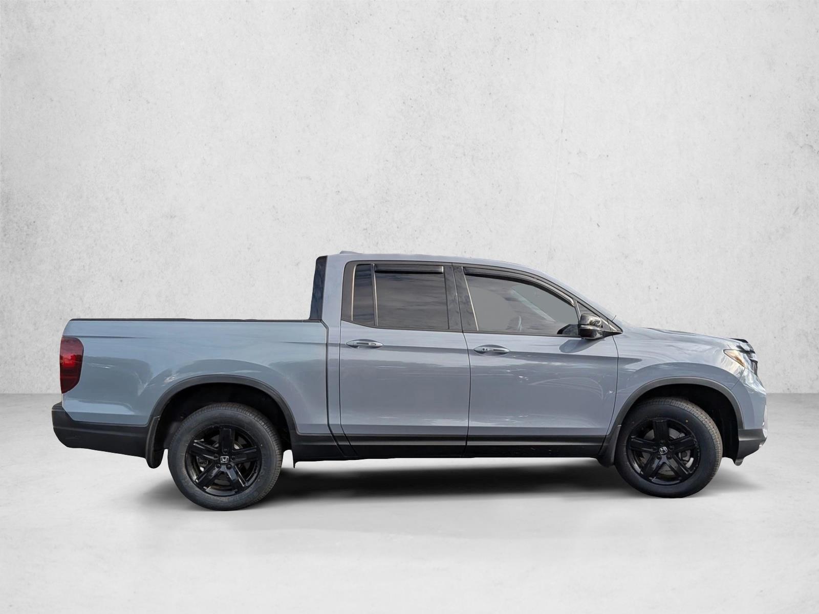 2022 Honda Ridgeline Black Edition photo 4