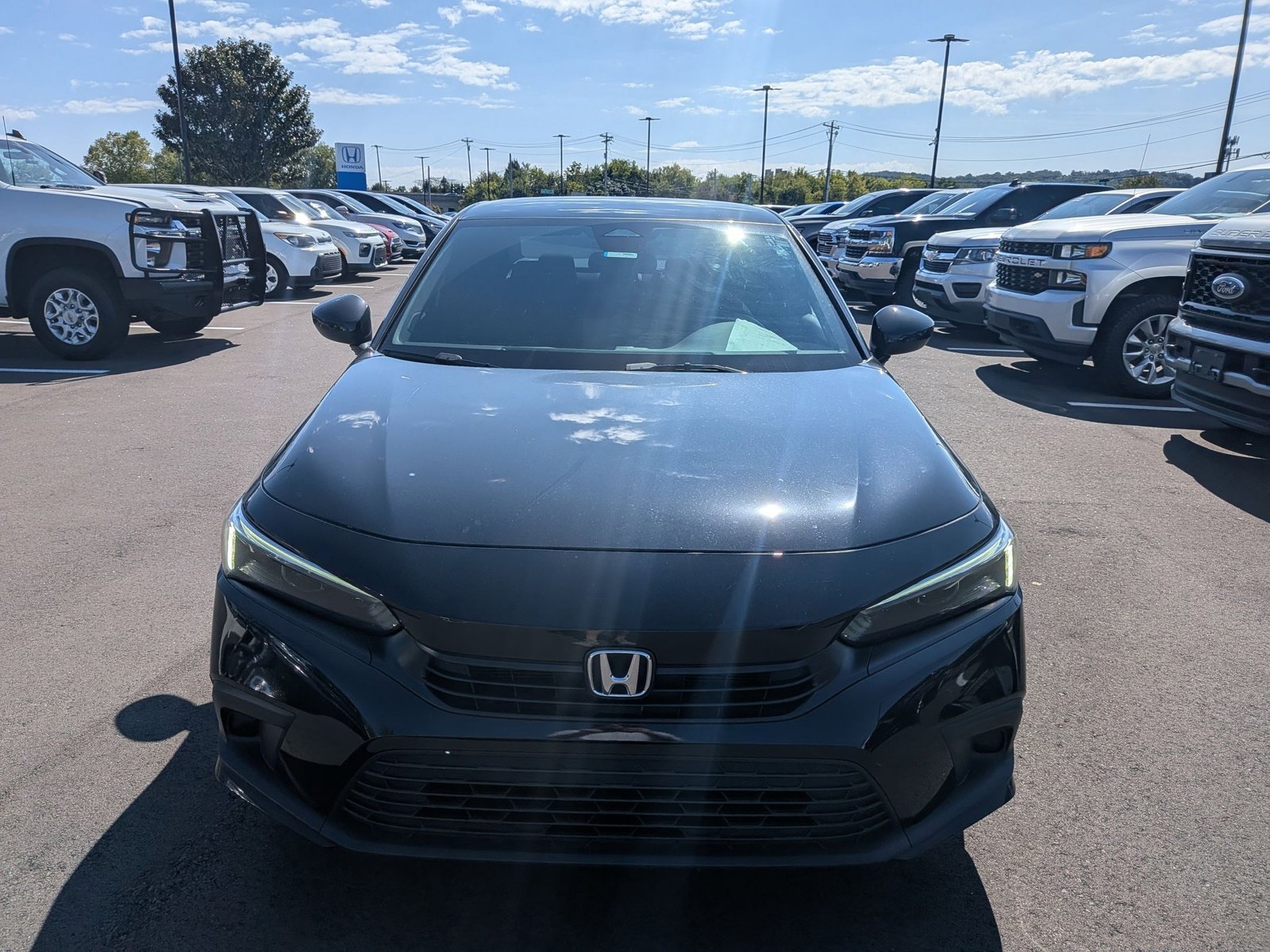 2022 Honda Civic Sport photo 2