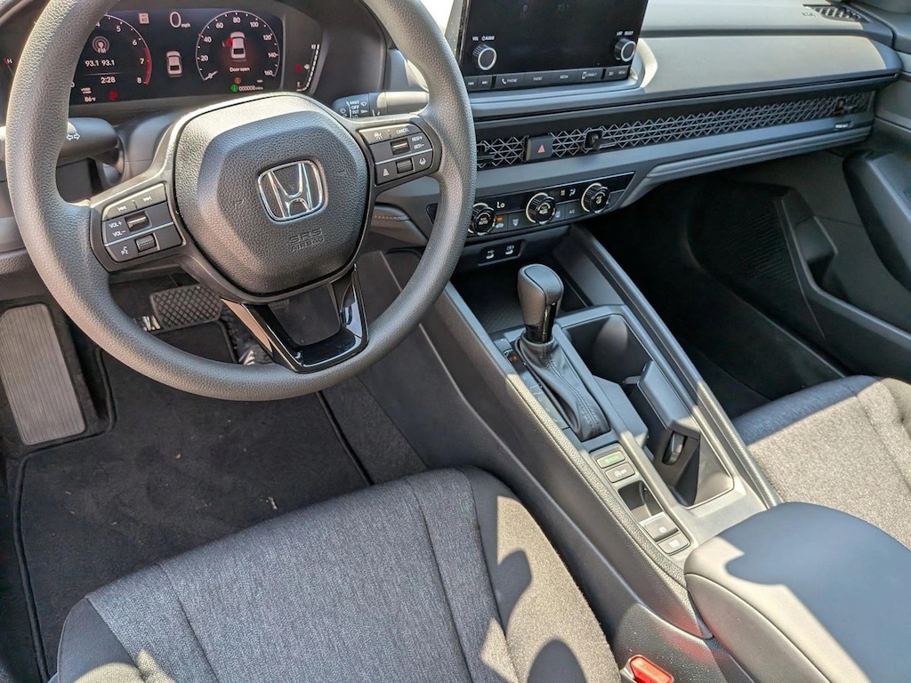 New 2025 Honda Accord LX Sedan