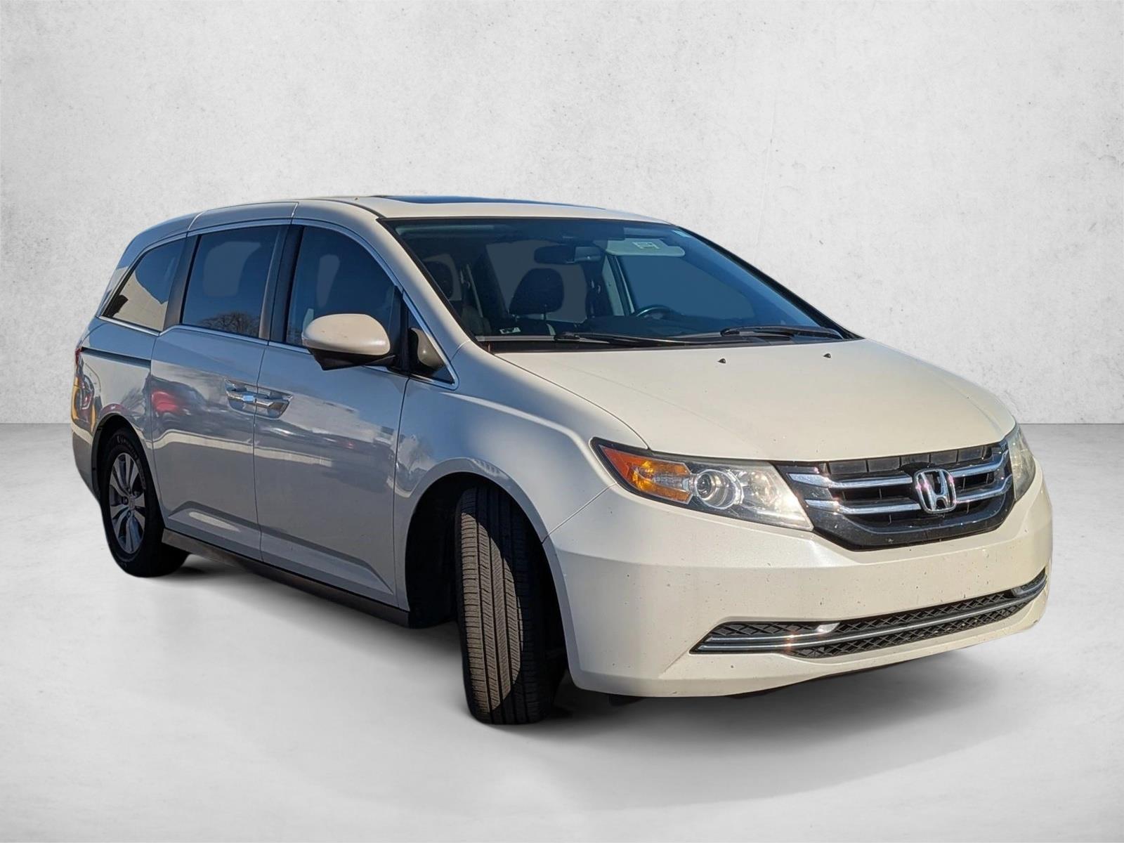 2016 Honda Odyssey EX-L photo 3