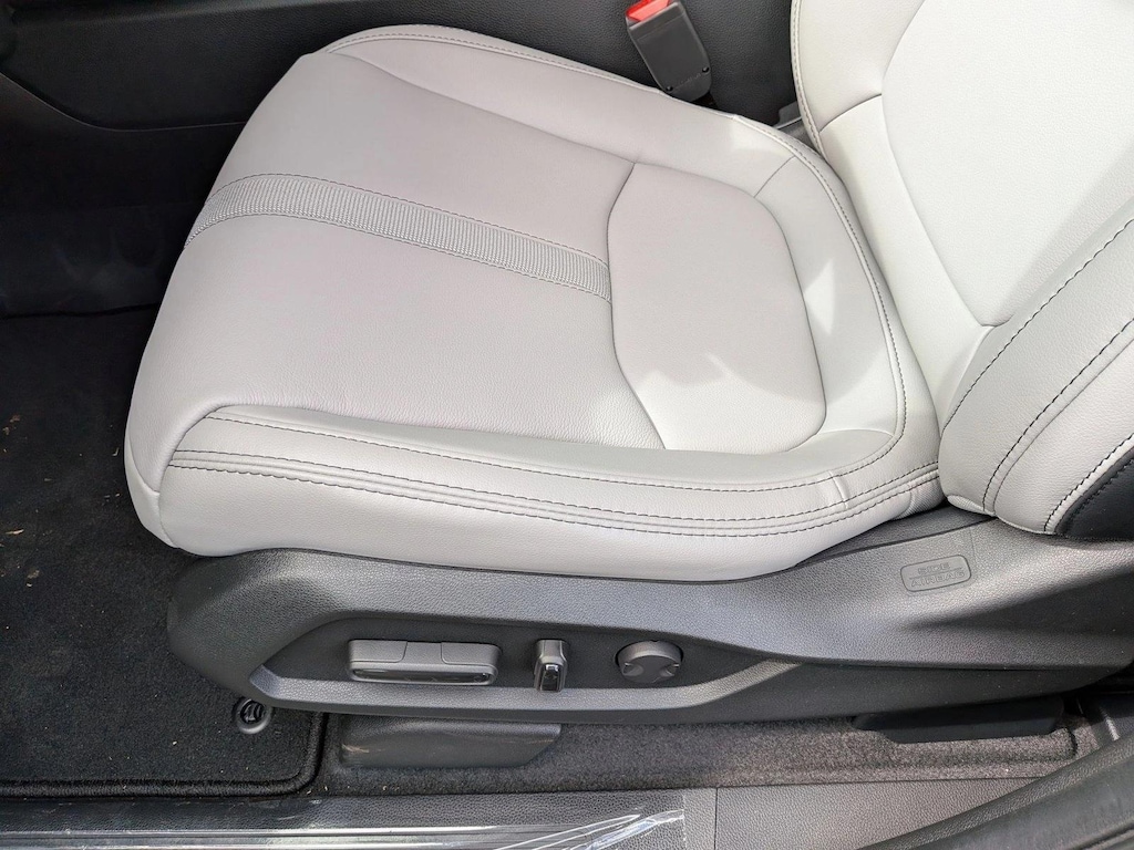 New 2025 Honda Pilot Touring SUV