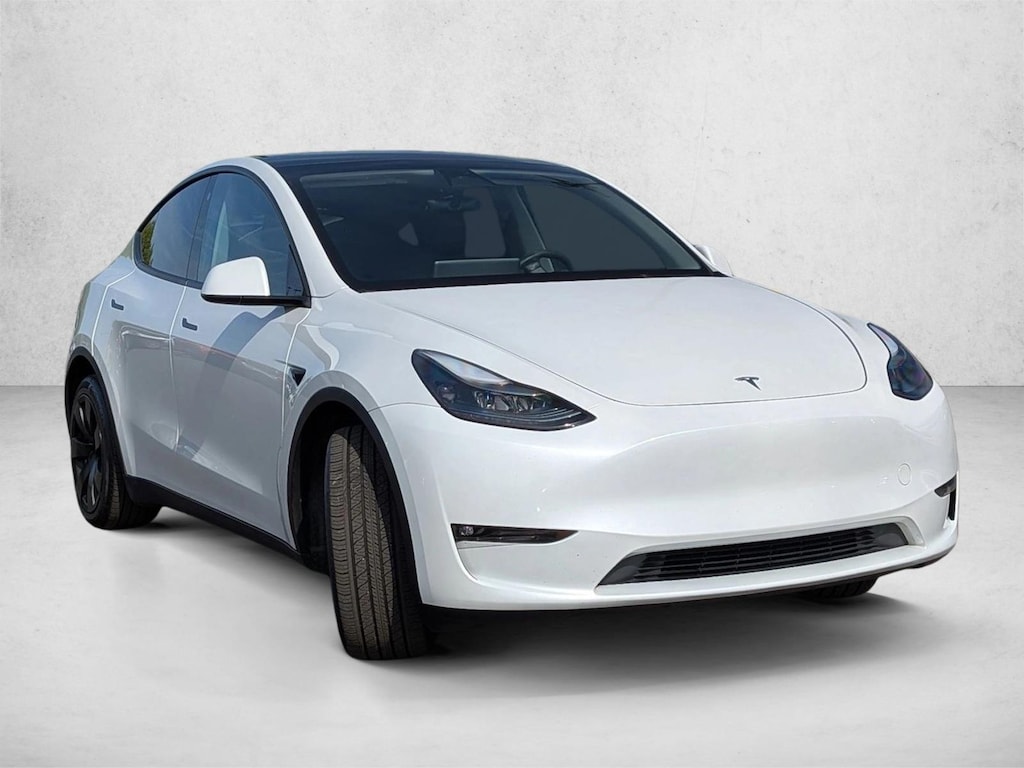Used 2023 Tesla Model Y Long Range SUV