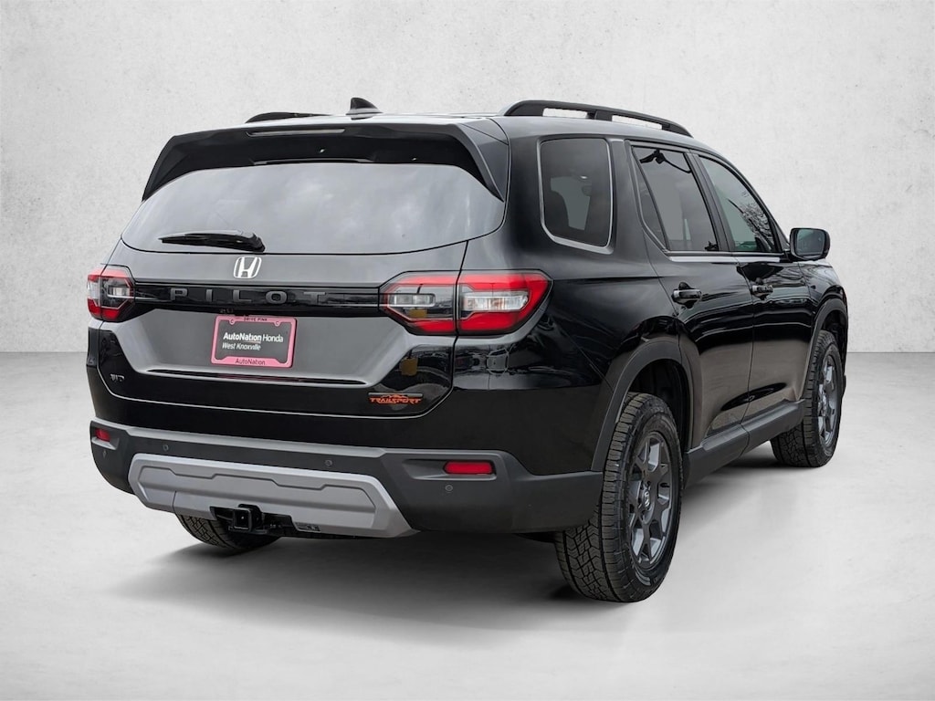 New 2025 Honda Pilot TrailSport SUV