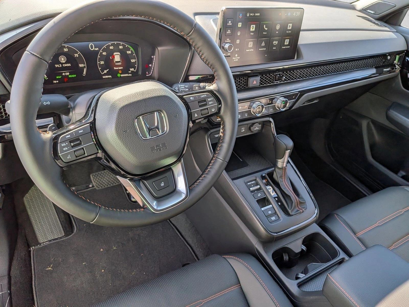 2026 Honda CR-V Hybrid Sport Touring photo 3
