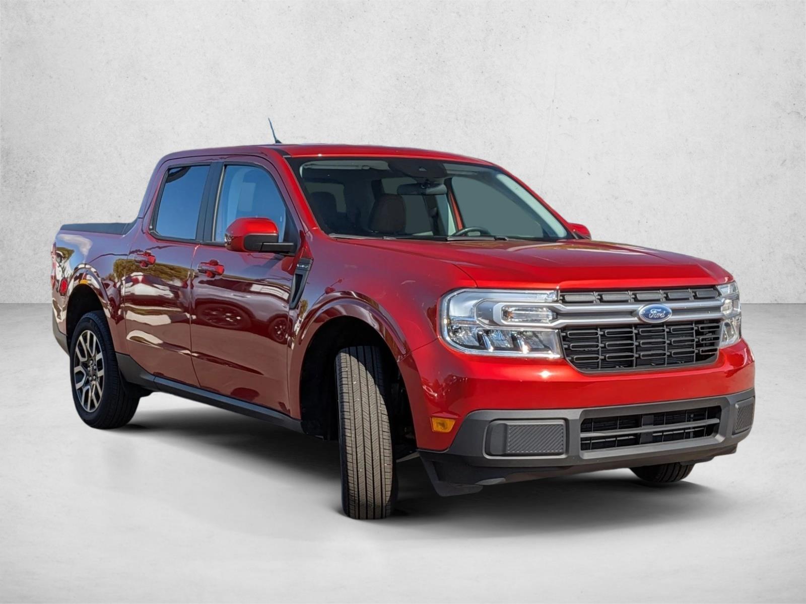 2023 Ford Maverick Lariat photo 3