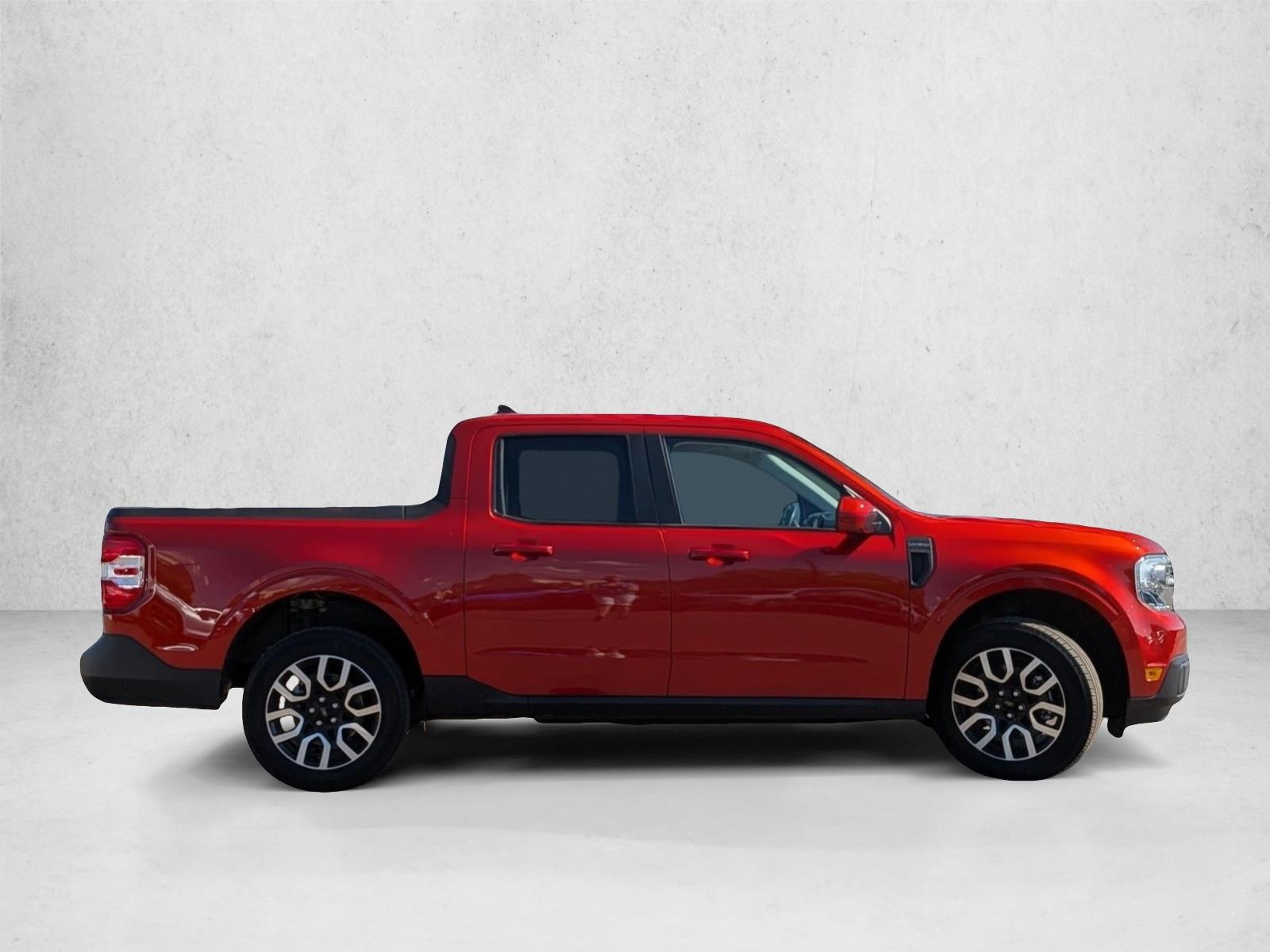 2023 Ford Maverick Lariat photo 4