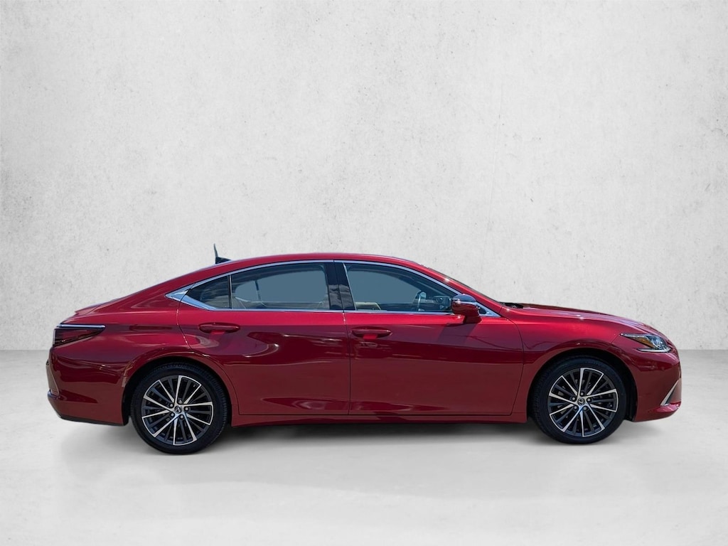 Used 2022 Lexus ES 350 Sedan