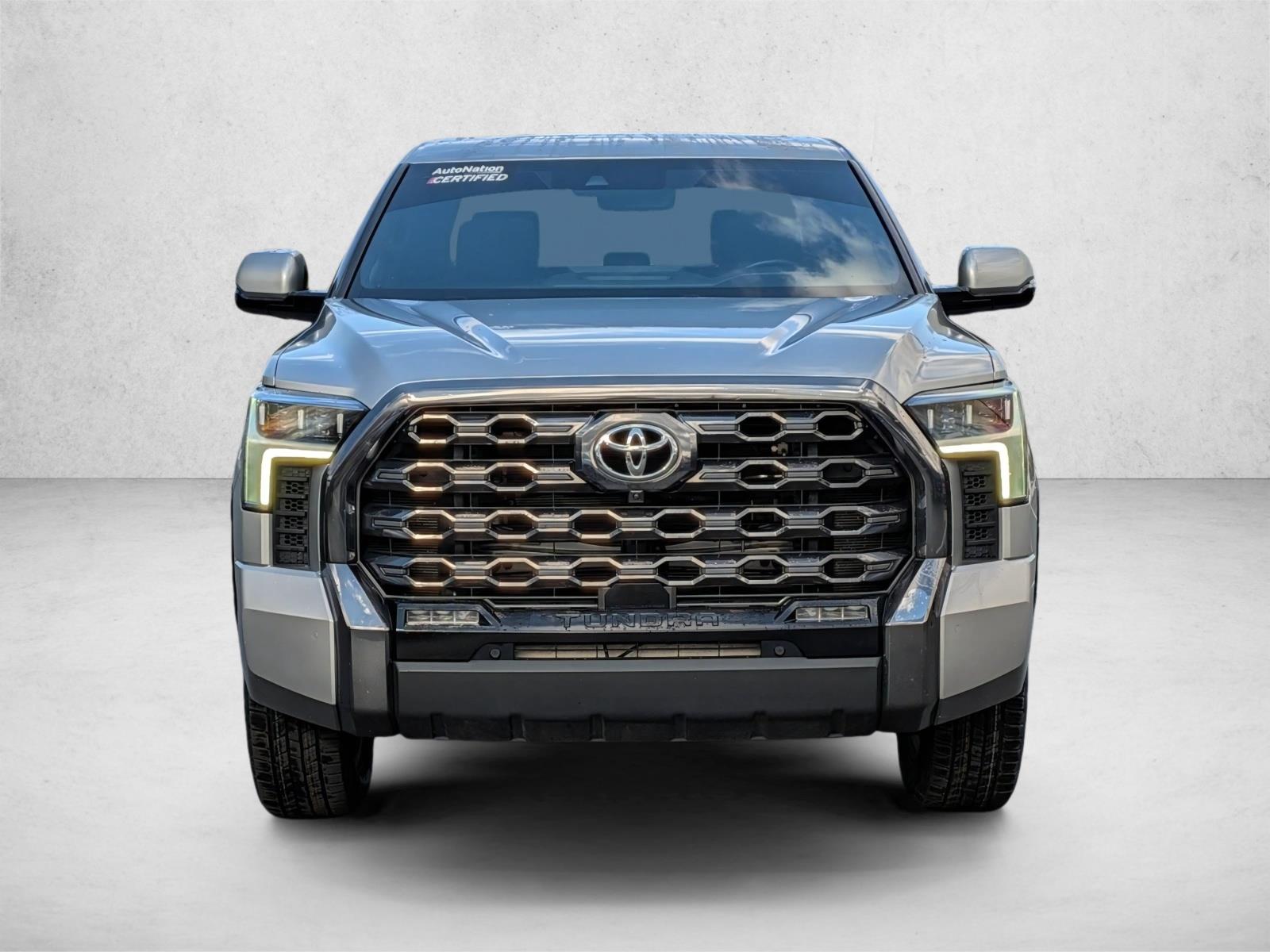 2023 Toyota Tundra Platinum CrewMax photo 2
