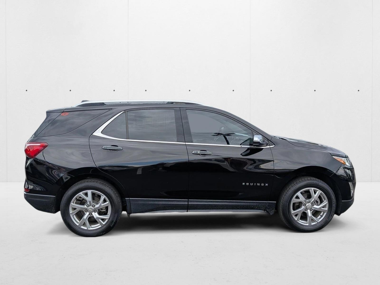 2020 Chevrolet Equinox Premier photo 3