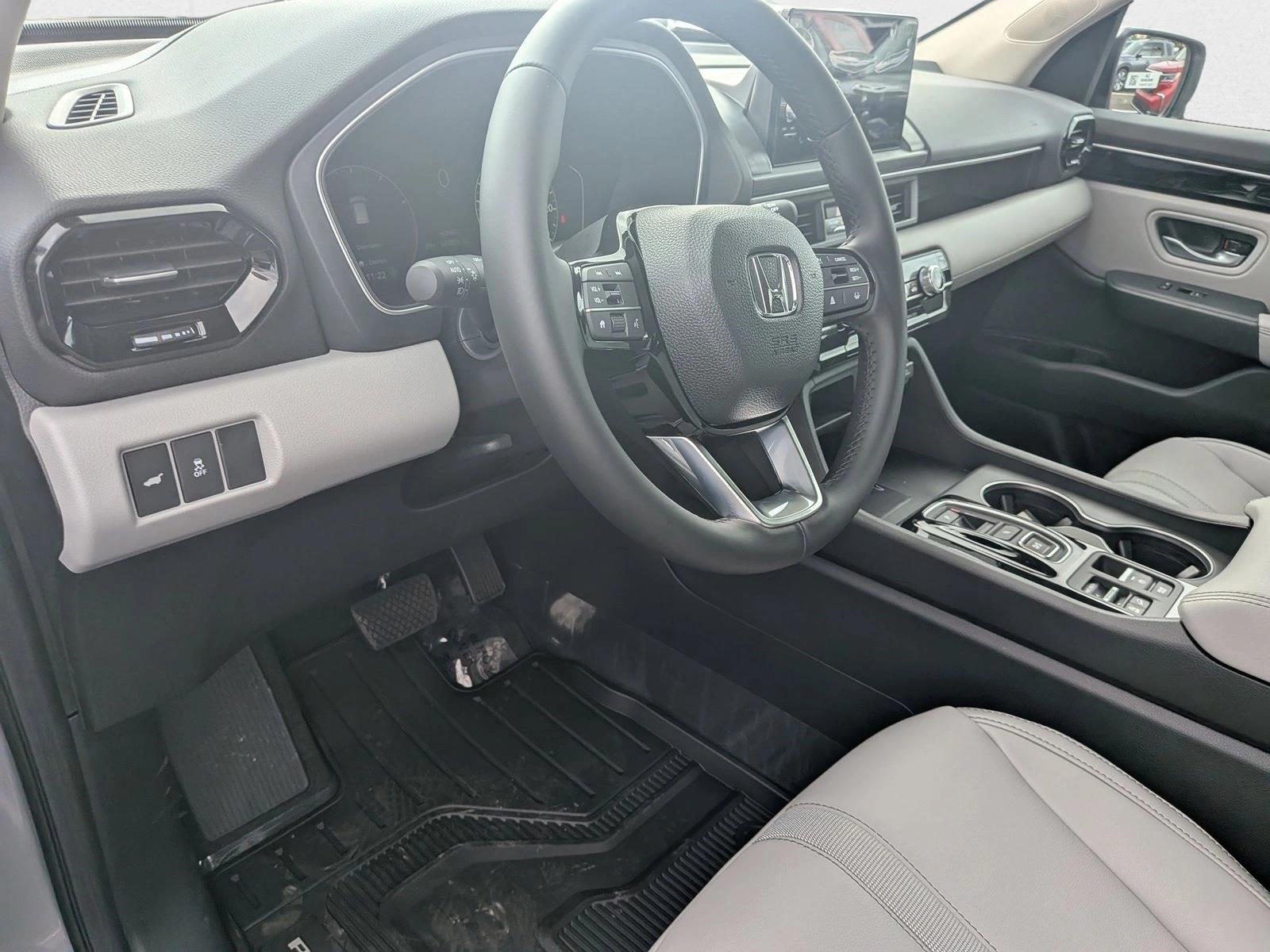 2025 Honda Pilot EX-L photo 3