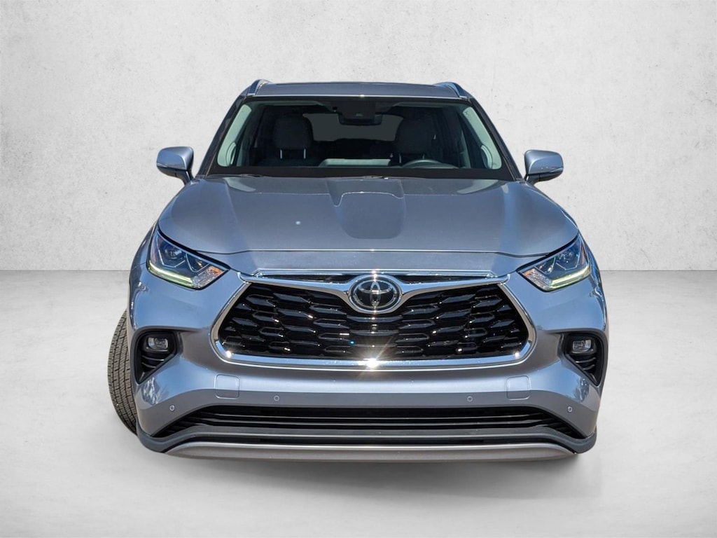 Used 2023 Toyota Highlander Platinum SUV