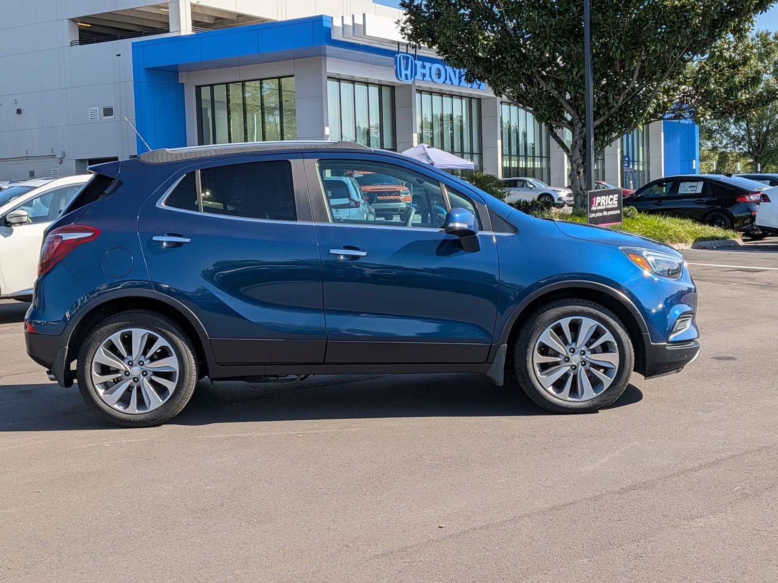 2019 Buick Encore Preferred photo 4