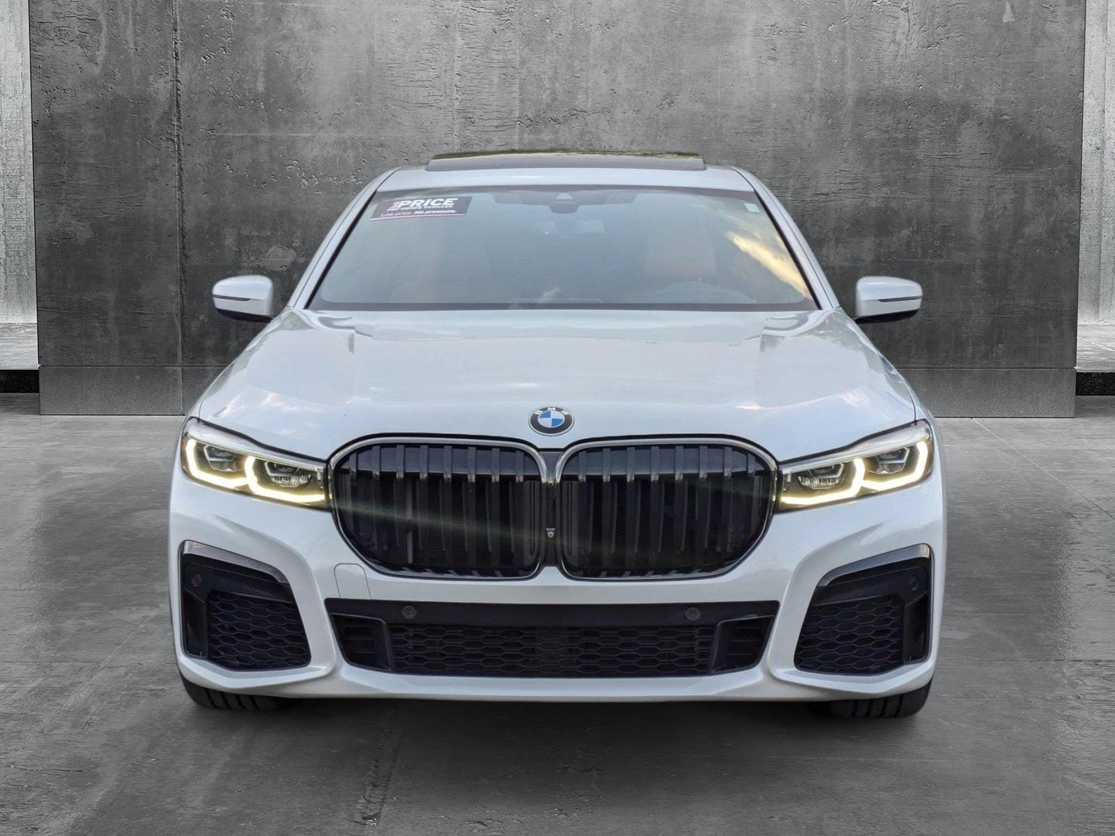 Used 2022 BMW 7 Series 750i with VIN WBA7U2C06NCH35498 for sale in Knoxville, TN