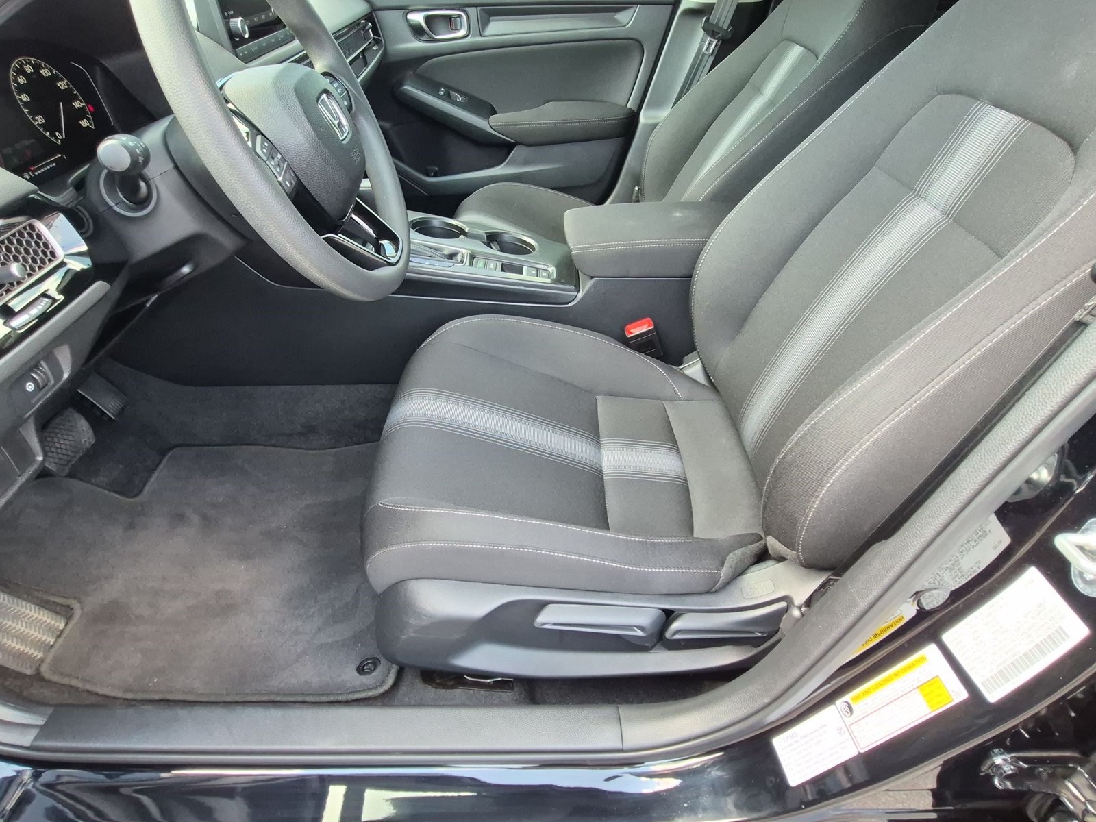 2024 Honda Civic Hatchback LX - Photo 15