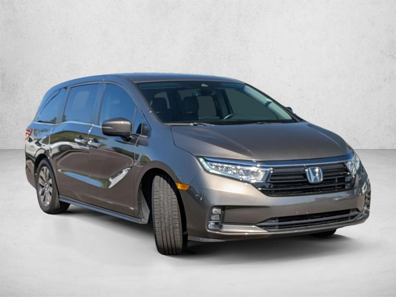 2021 Honda Odyssey EX-L photo 3