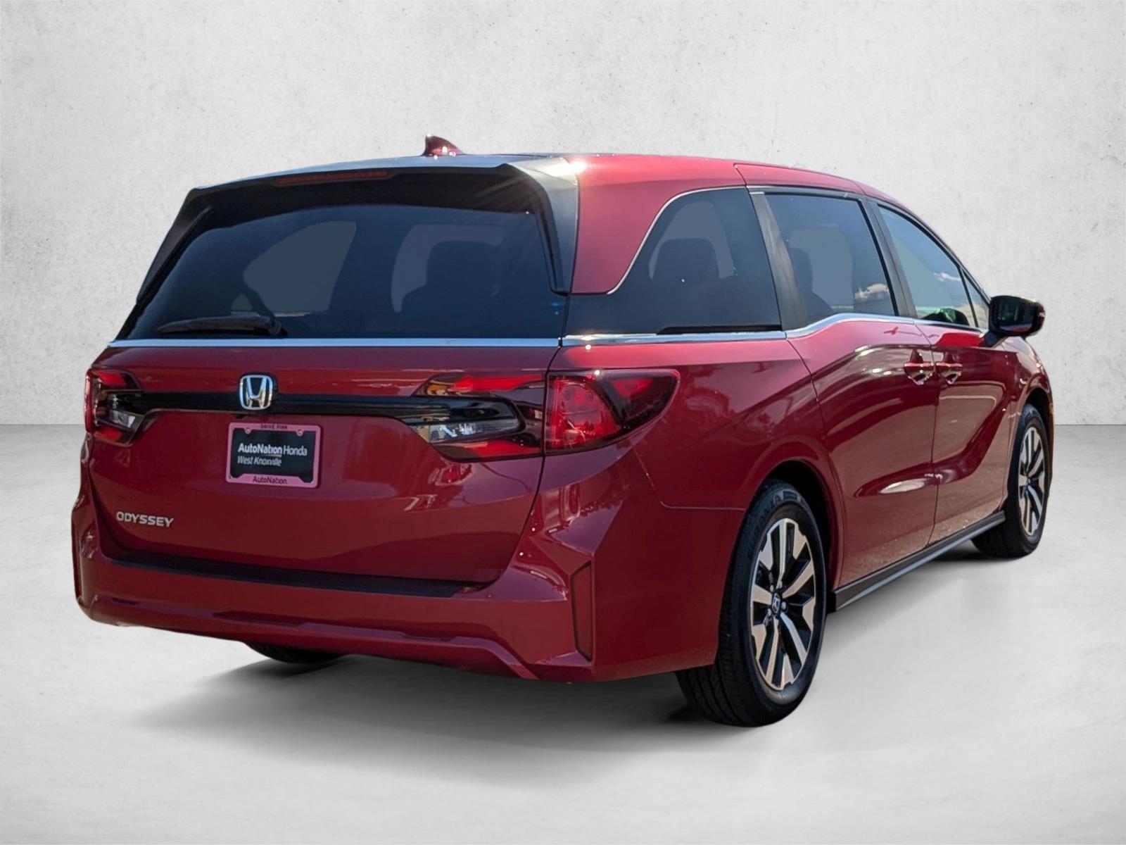 2026 Honda Odyssey EX-L photo 2