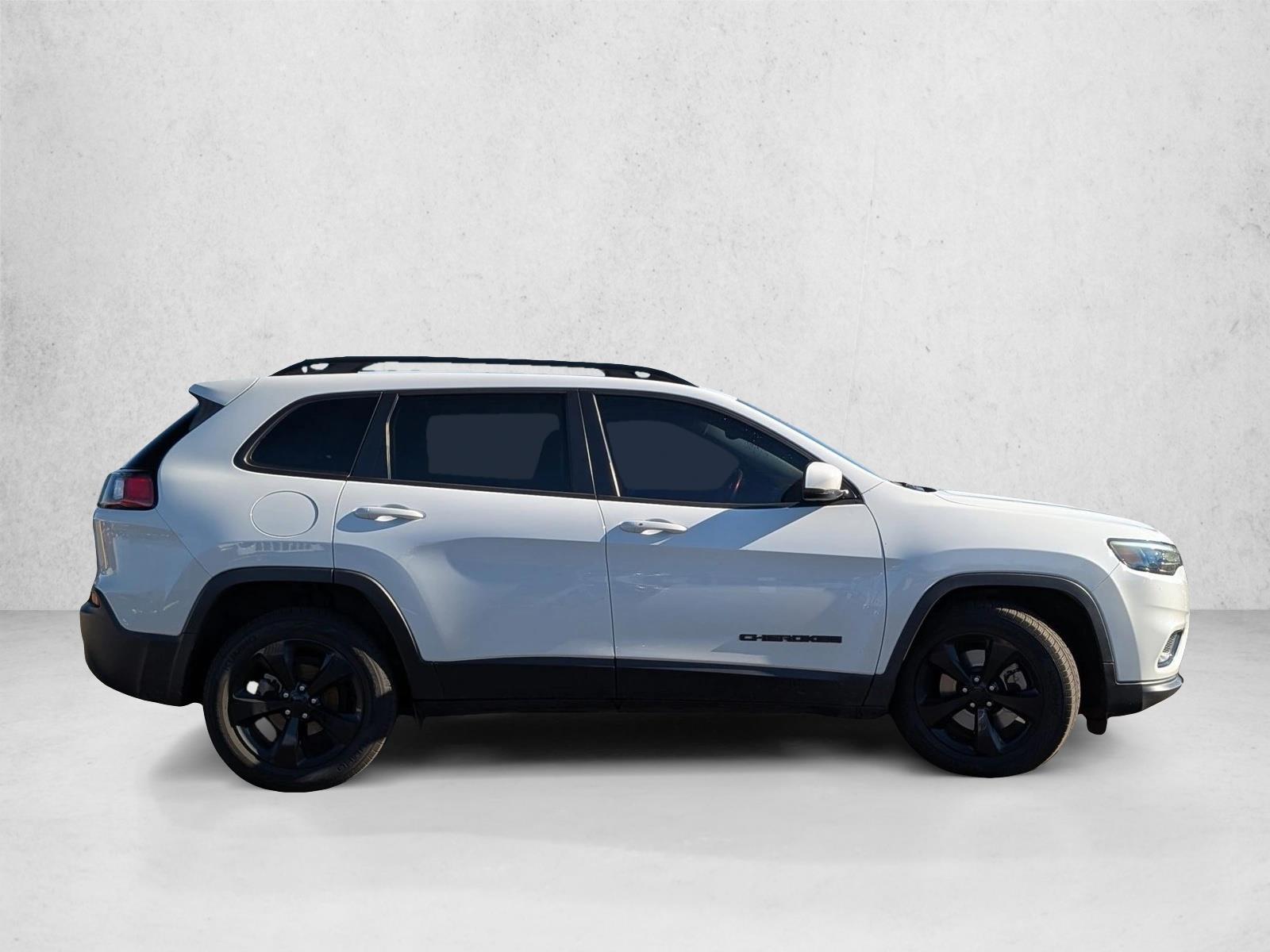 2021 Jeep Cherokee Latitude photo 3