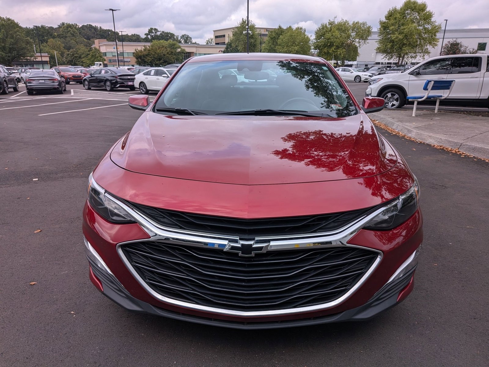 2023 Chevrolet Malibu RS photo 2