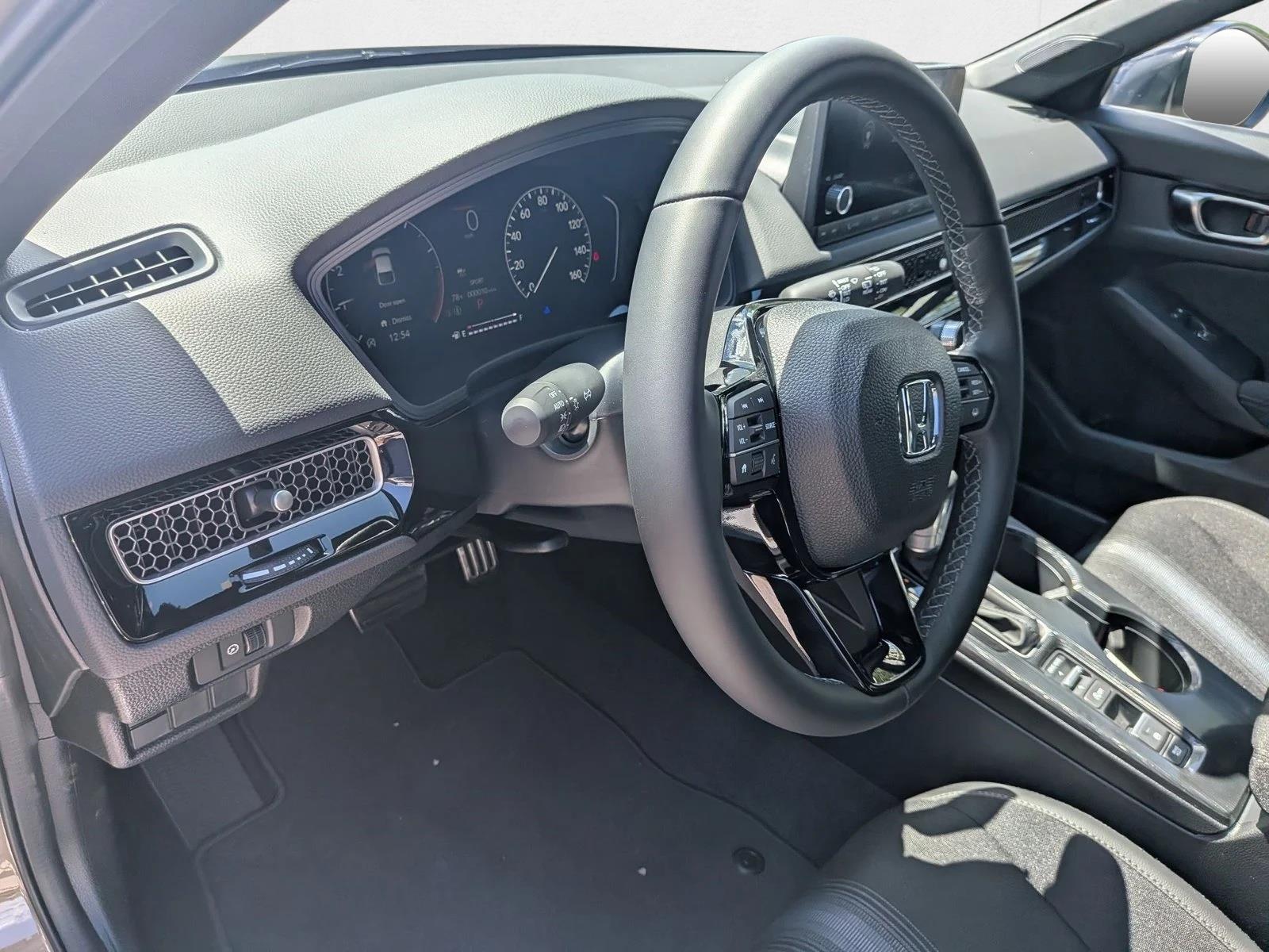2026 Honda Civic Sport Hatchback photo 3