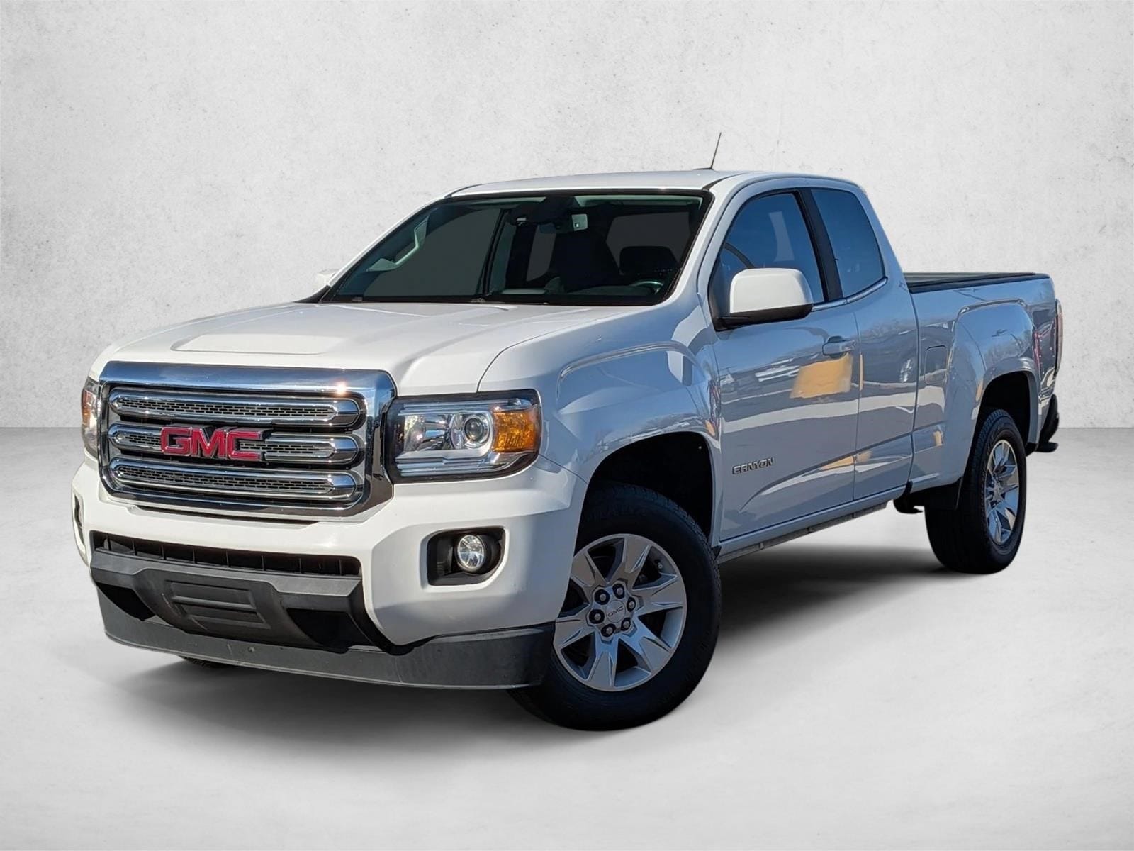 2018 GMC Canyon SLE's photo
