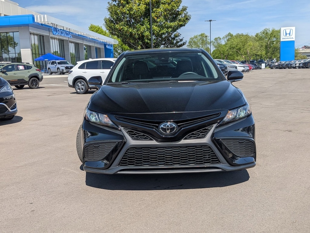 Used 2024 Toyota Camry SE Sedan