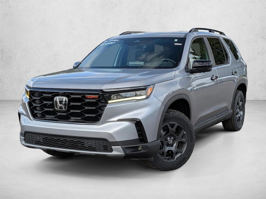 New 2025 Honda Pilot TrailSport SUV