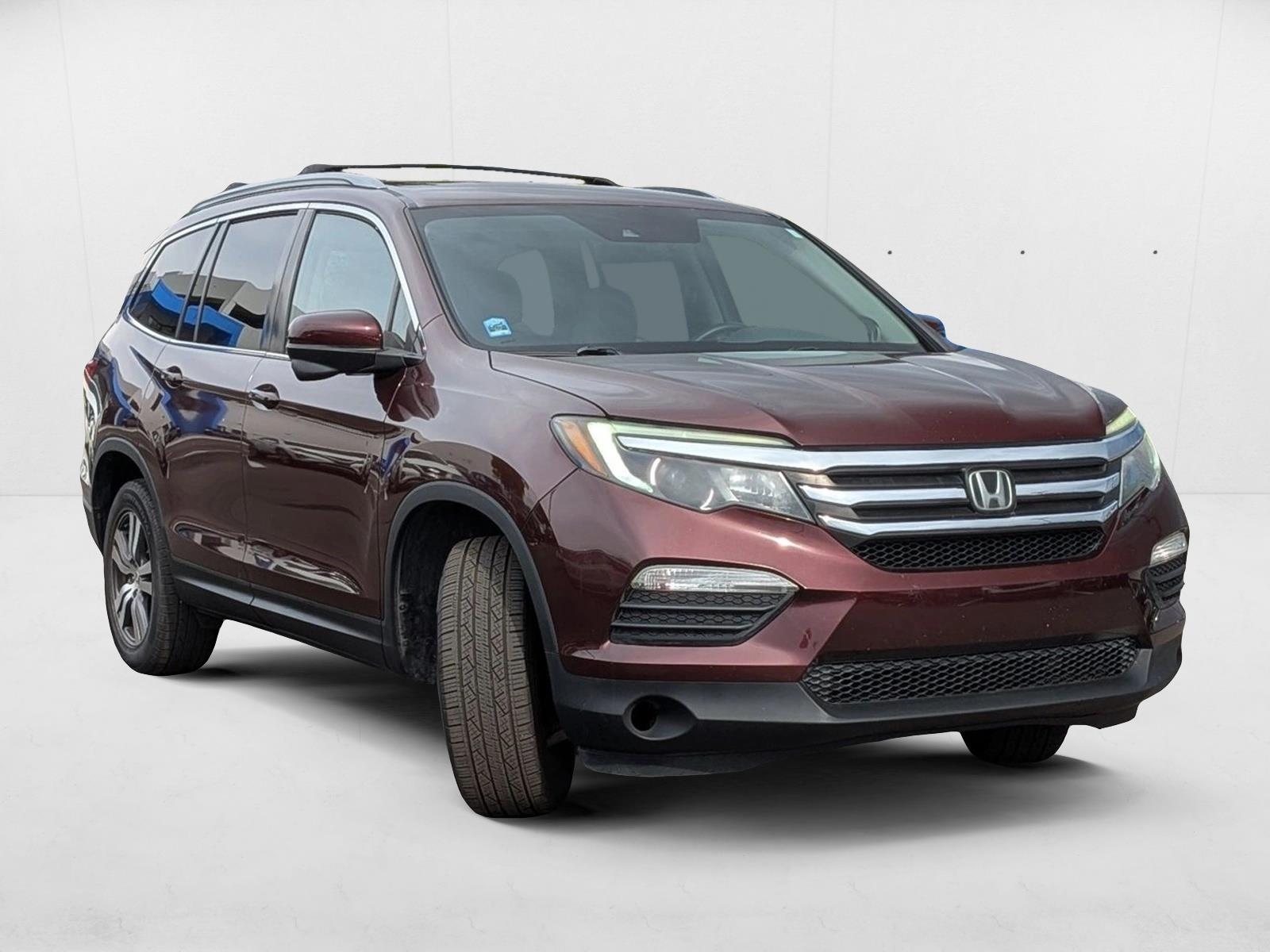 2017 Honda Pilot EX photo 3